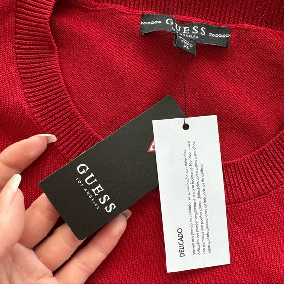 NWT GUESS Sweater Long Sleeve - Picture 5 of 9